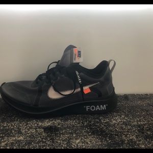 Off white zoom fly size 11 condition 9/10